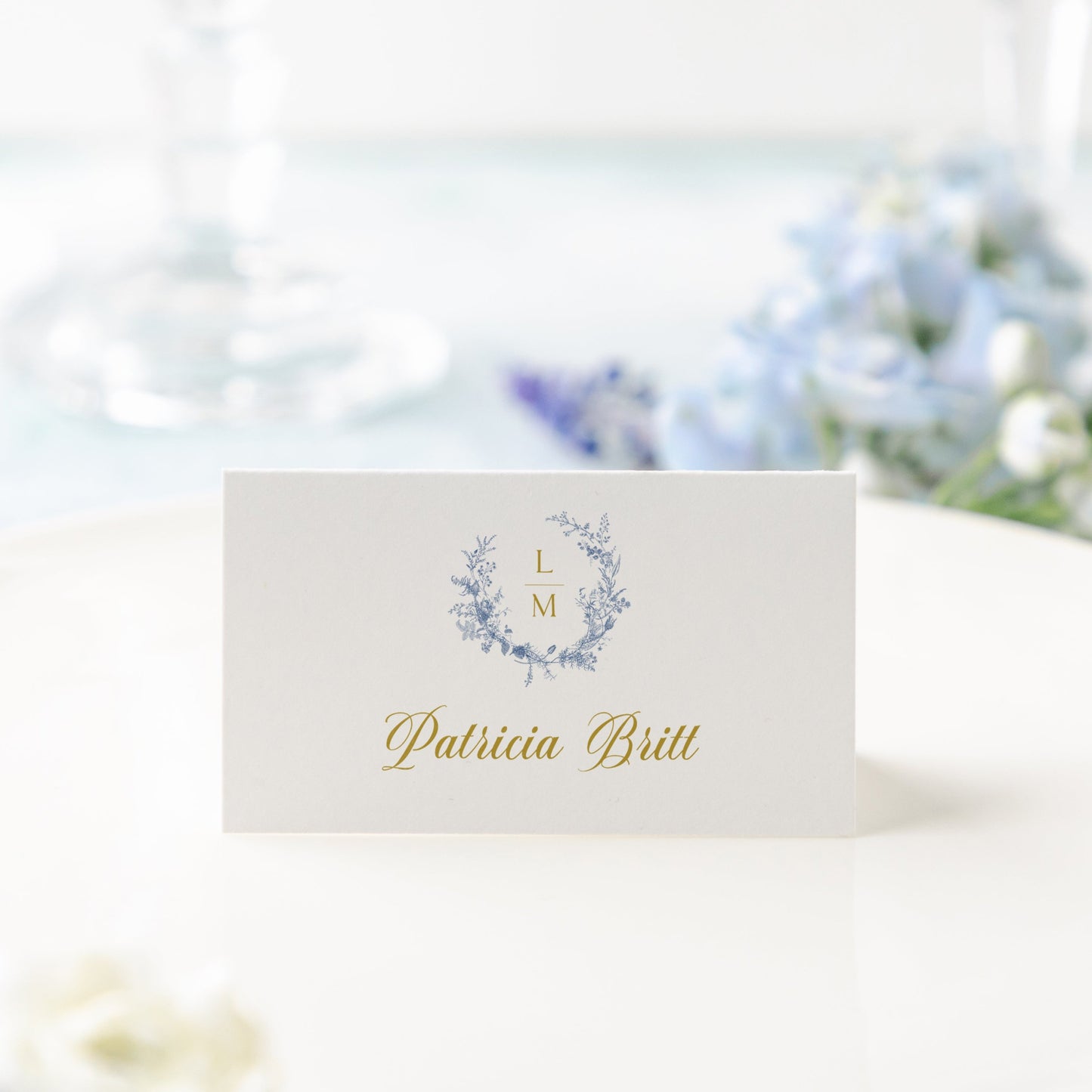 ANNTOINETTE | Floral Crest Escort/Place Cards