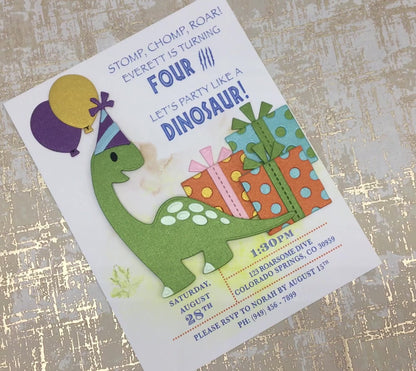 3-D Brachiosaurus Birthday Invitations